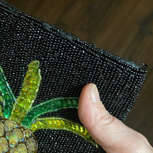 Black Pineapple Sequin and Beaded Clutch - Picture 5 of 5